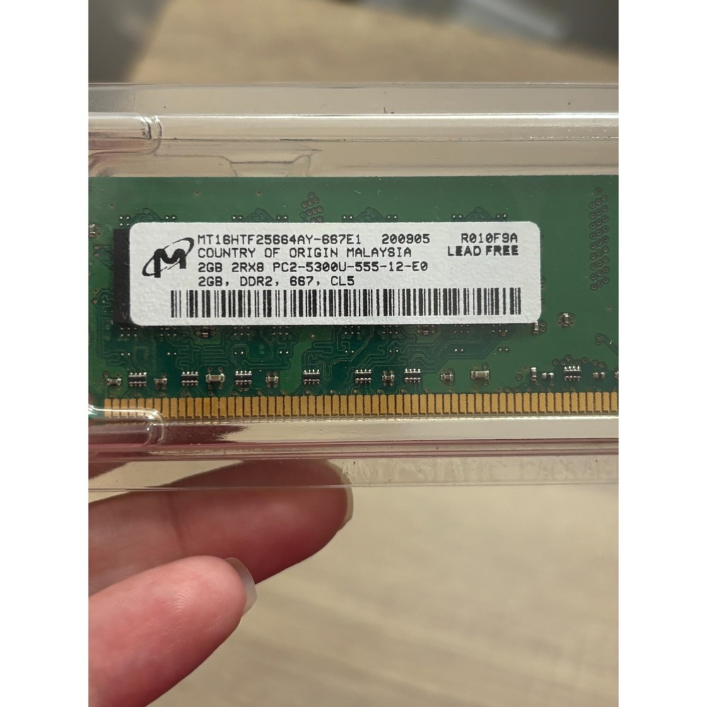 Crucial Technology 2GB Desktop Ram